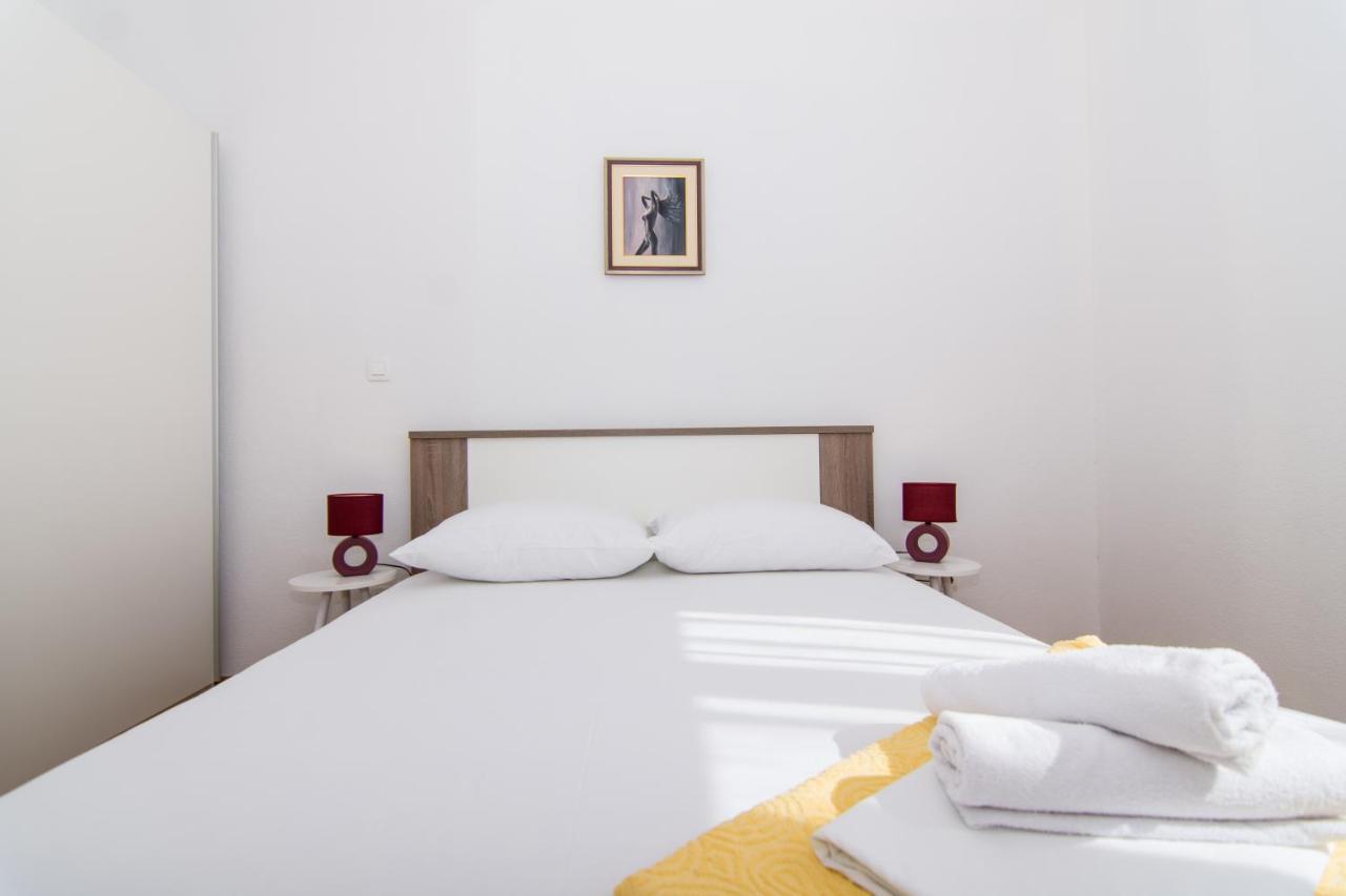 Apartments Ploka オクルグ・ゴルニ エクステリア 写真